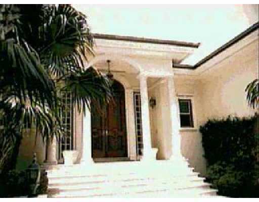 493 S BEACH Road — photo 1