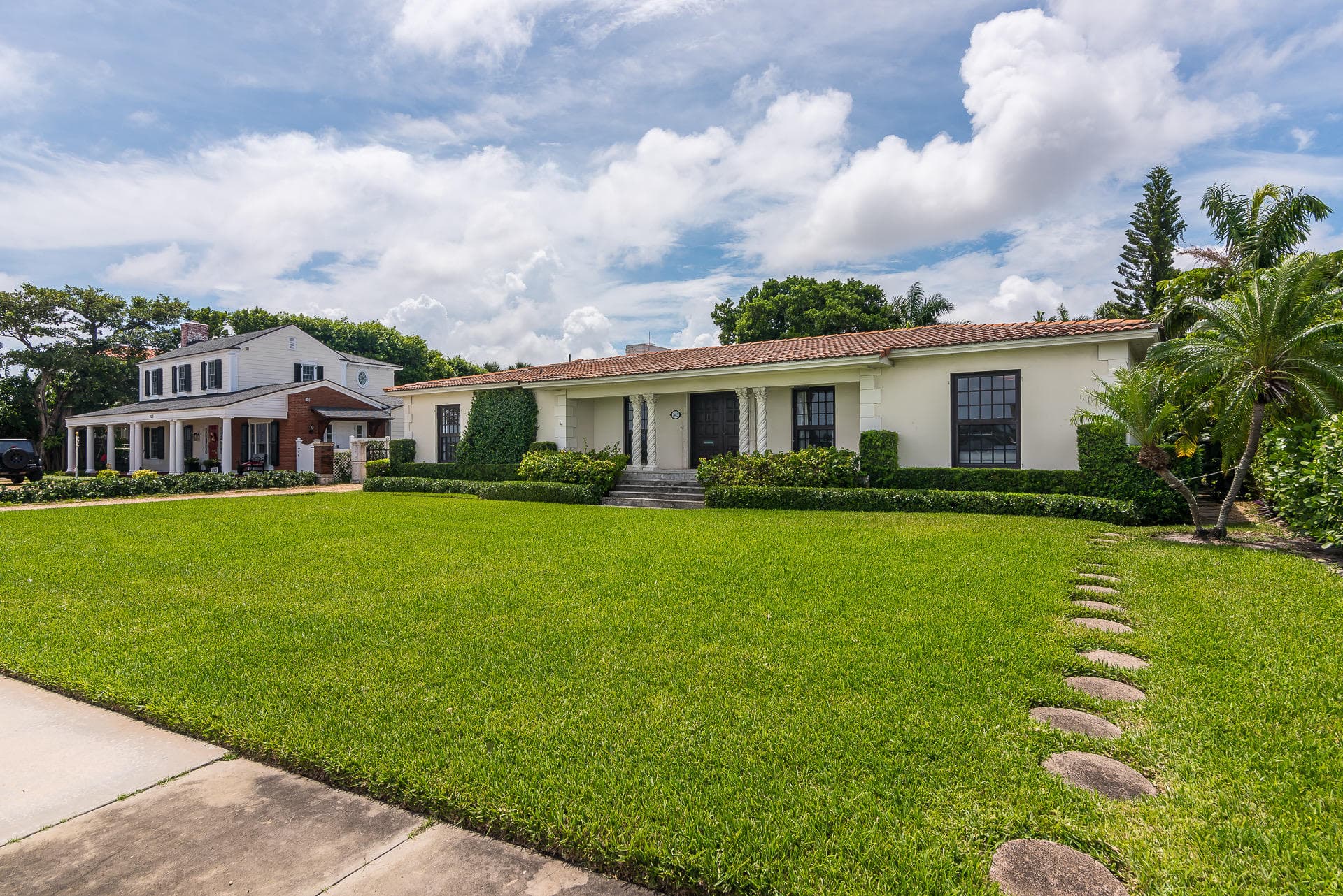 2415 S Flagler Drive — photo 1