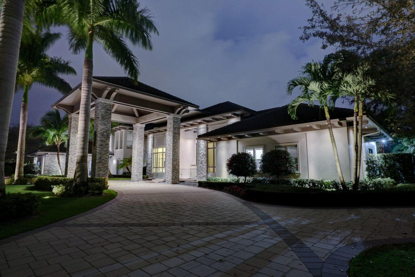 12247 Tillinghast Circle — photo 1