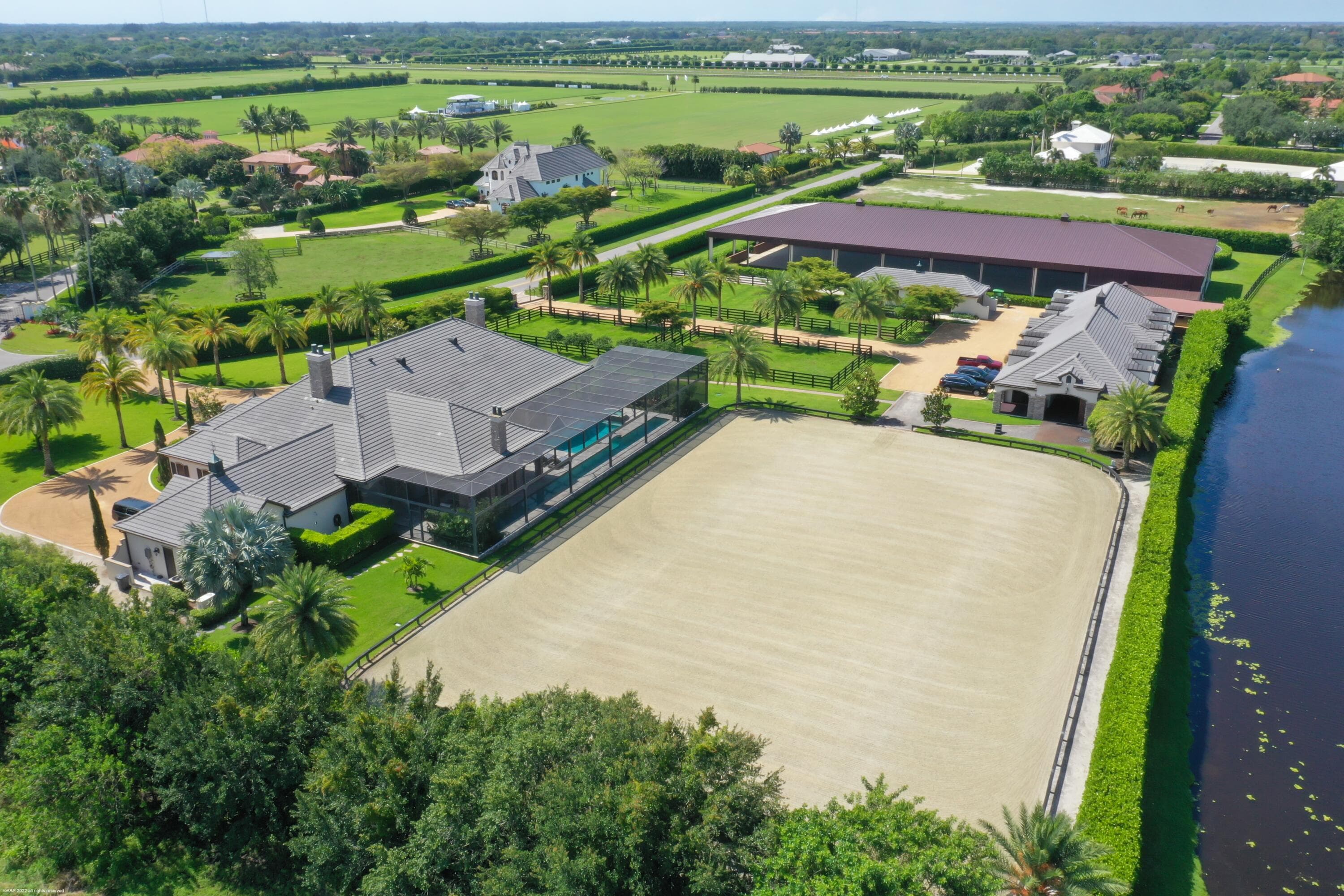 13405 Southfields Road — photo 1