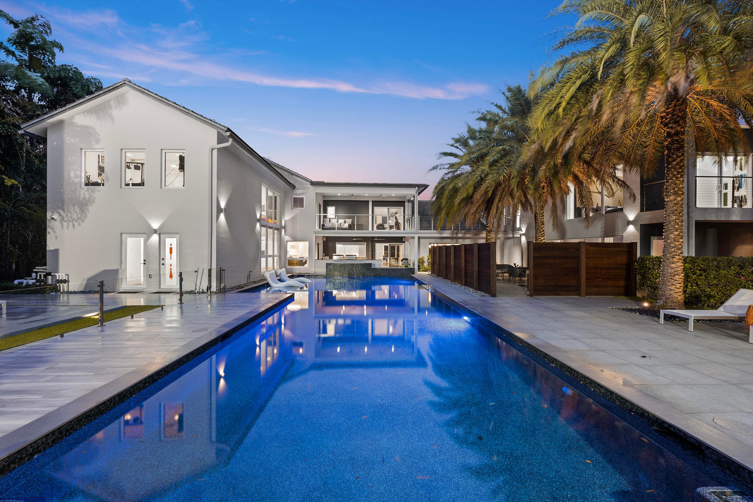 7047 San Sebastian Circle — photo 1