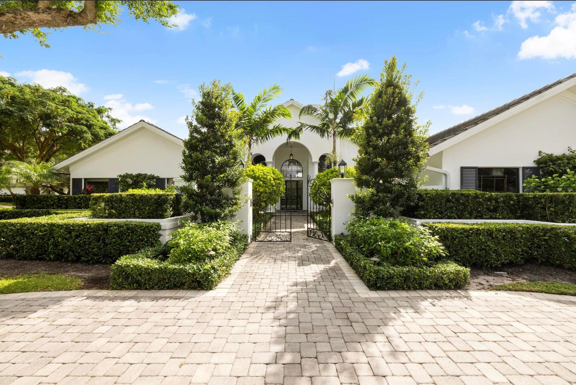 5604 War Admiral Road — photo 1