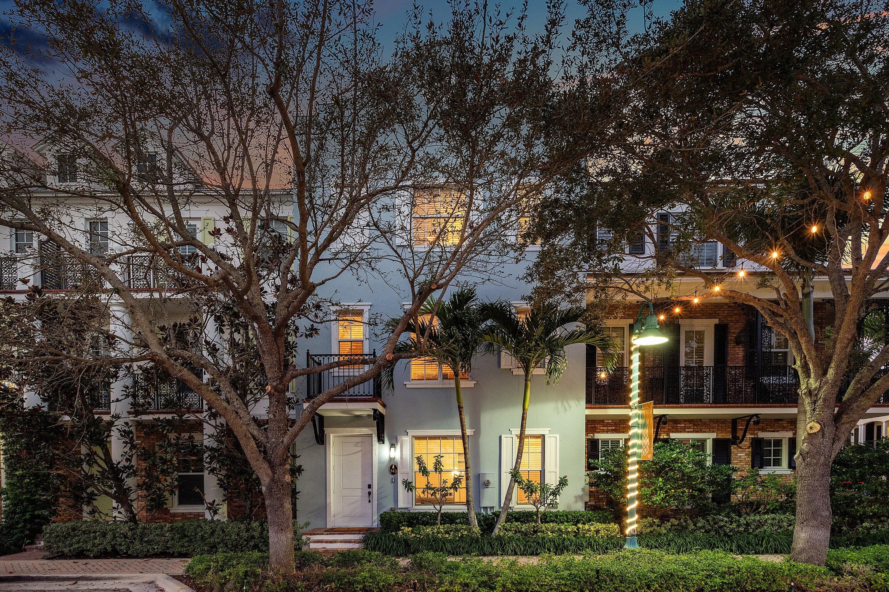 343 E Cannery Row Circle — photo 1