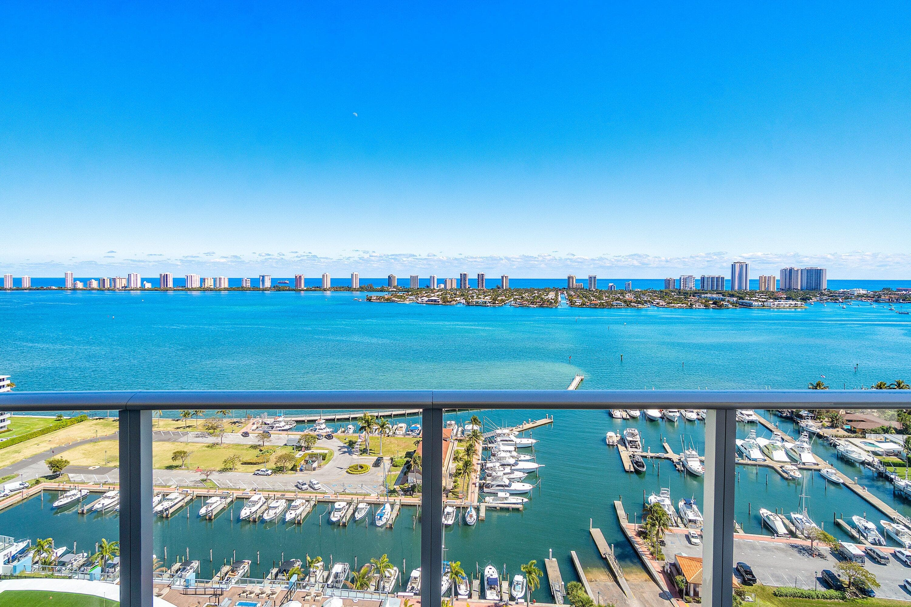 220 Lake Shore Drive 2012 — photo 1