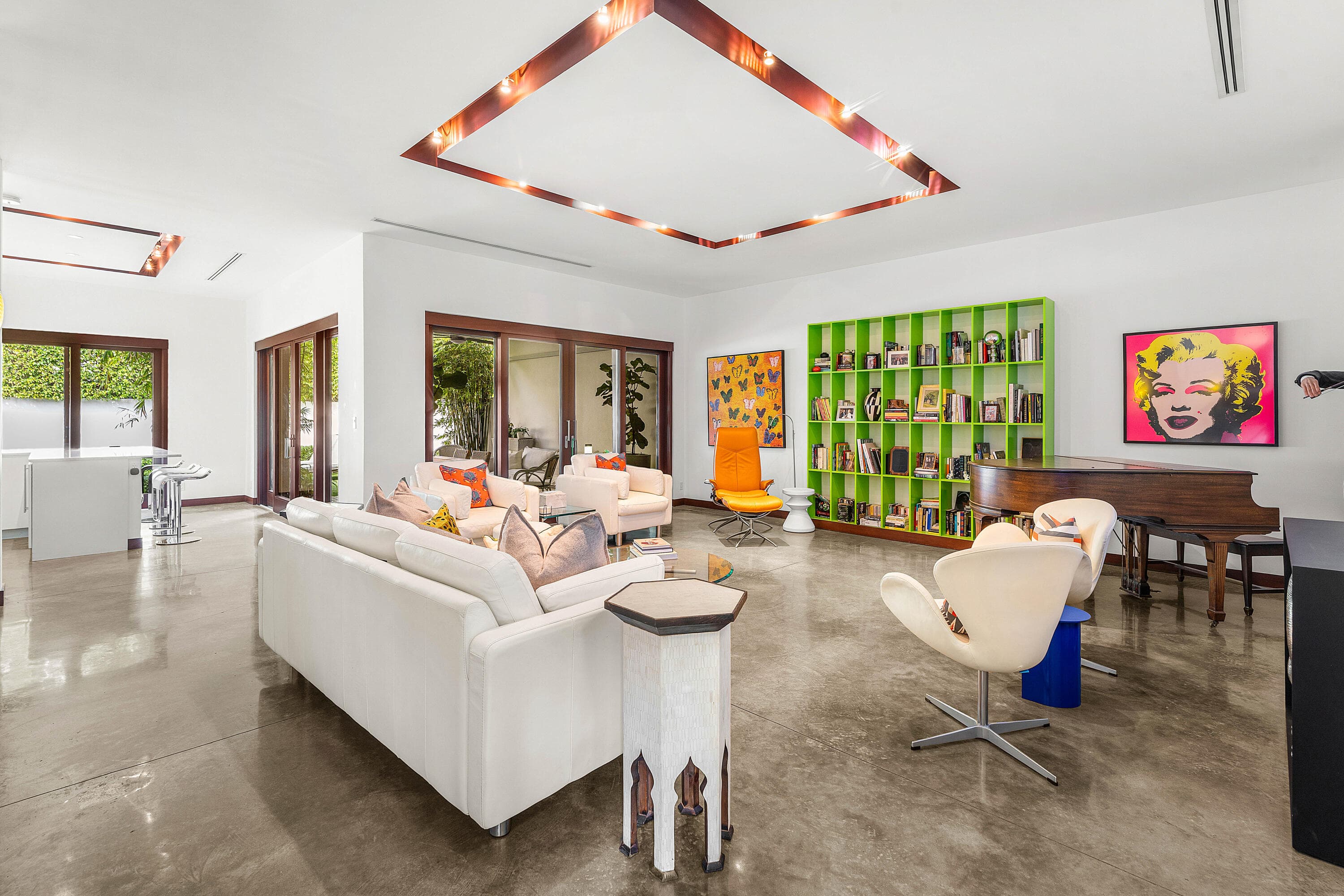 179 Main Street — photo 1