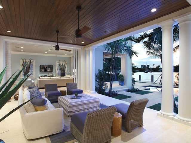 1331 E Lake Drive — photo 1