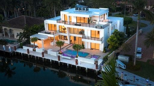 500 Desota Drive — photo 1