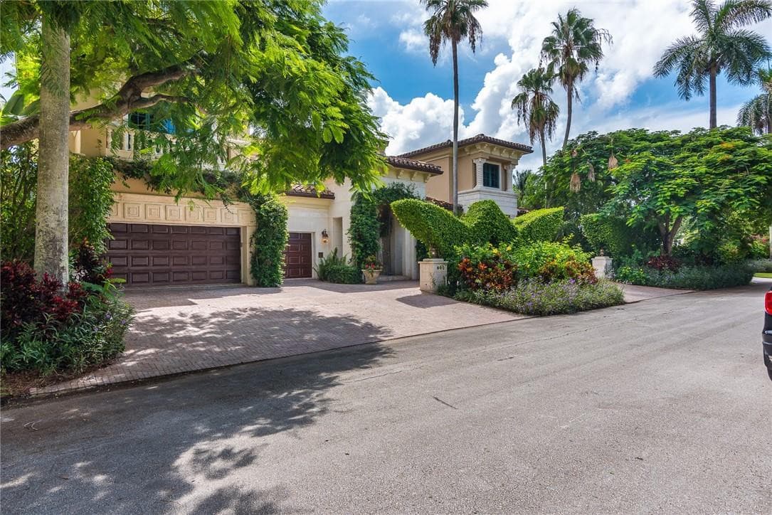 600 San Marco Drive — photo 1