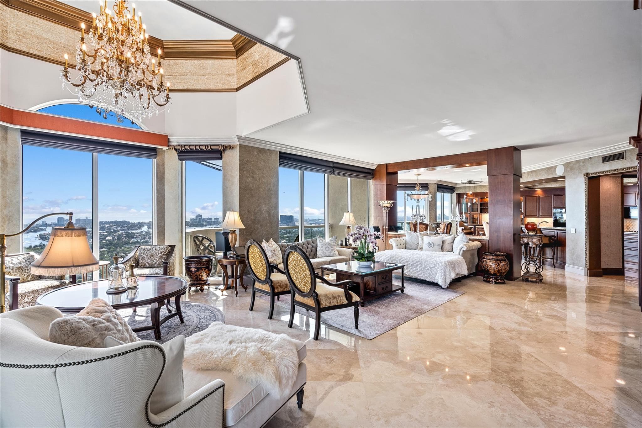 411 N New River Drive PH 39A — photo 1