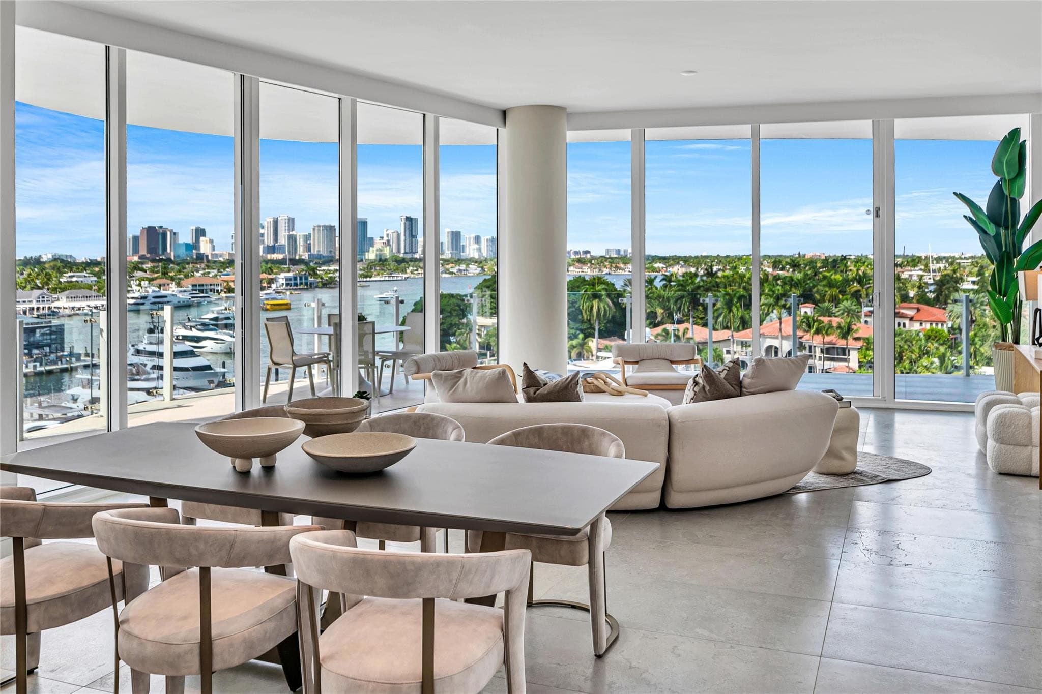 2241 SE 17th Street 601 — photo 1