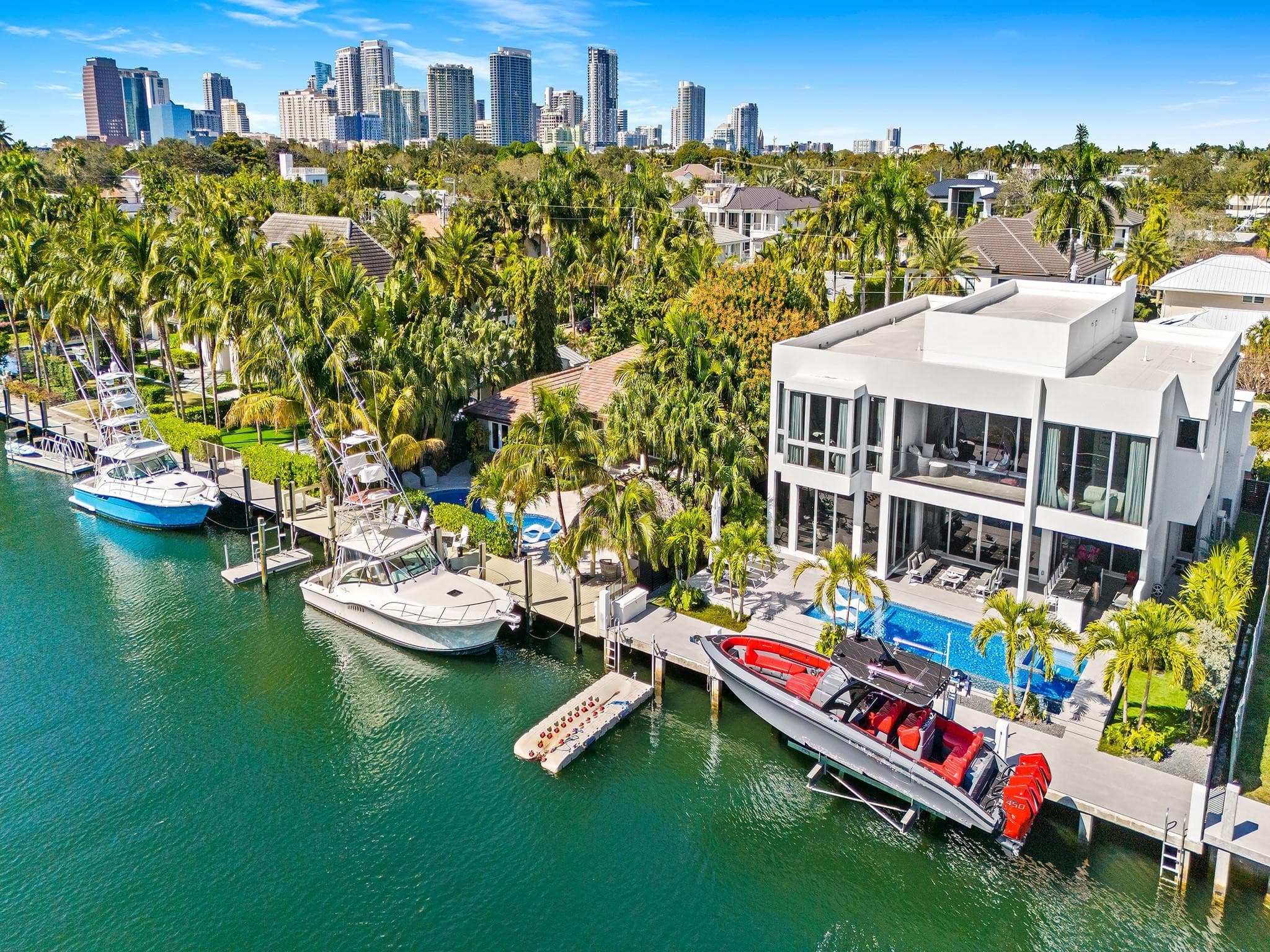 1528 SE 11th Street — photo 1