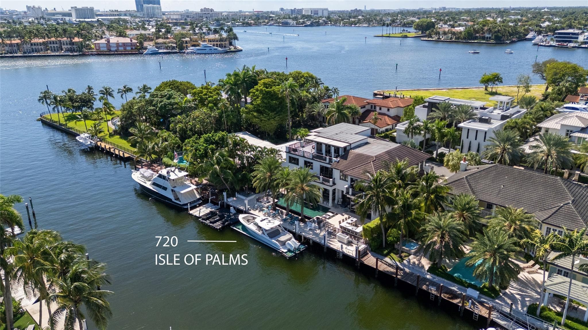 Las Olas Isles