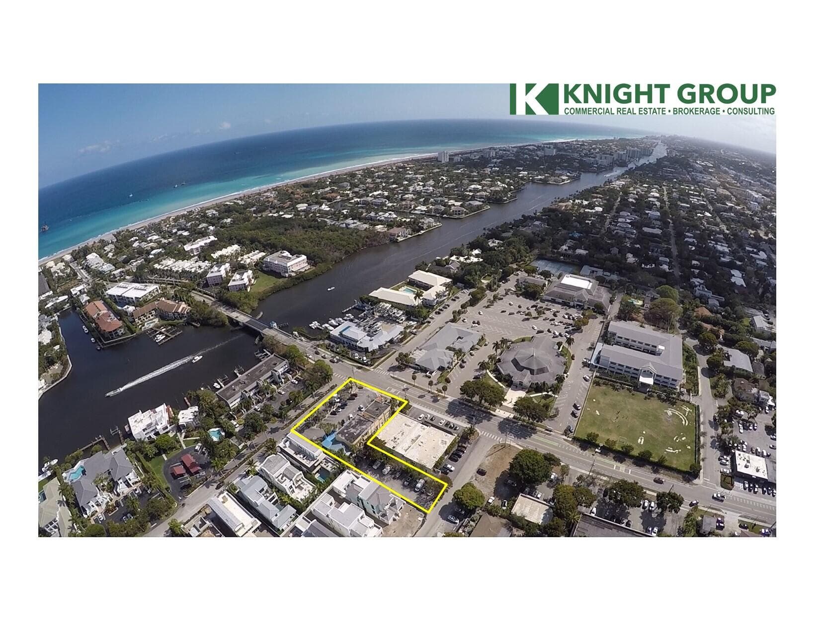 800 Palm Trail — photo 1