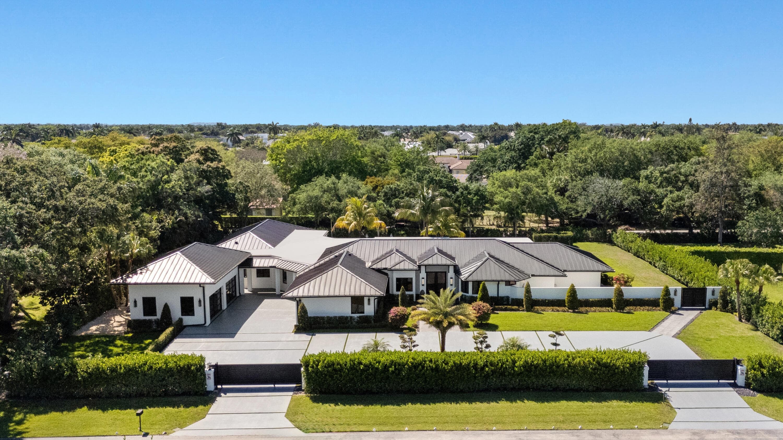 17872 W Fieldbrook Circle W — photo 1