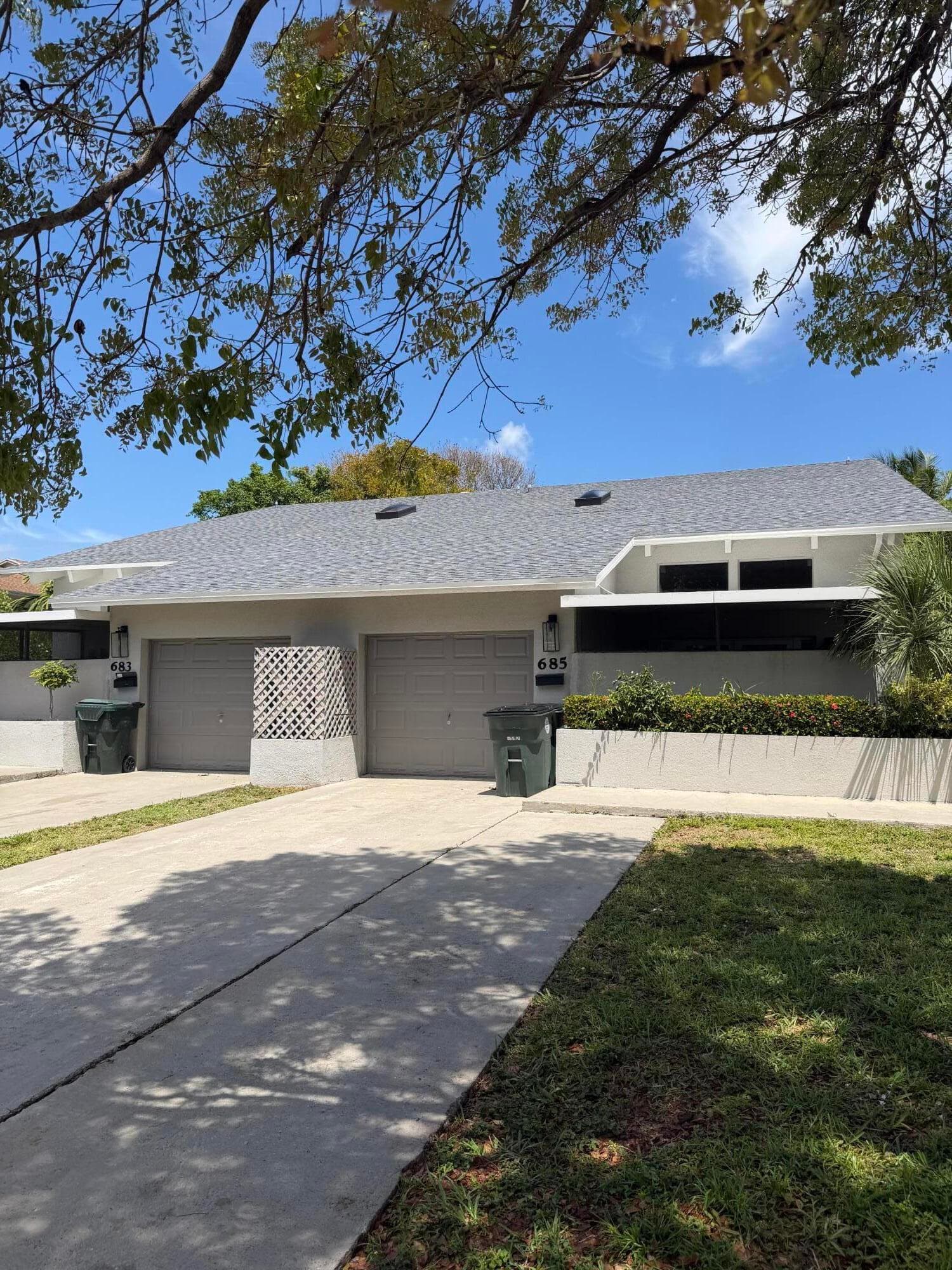 683 Dover Street 683,685 — photo 1