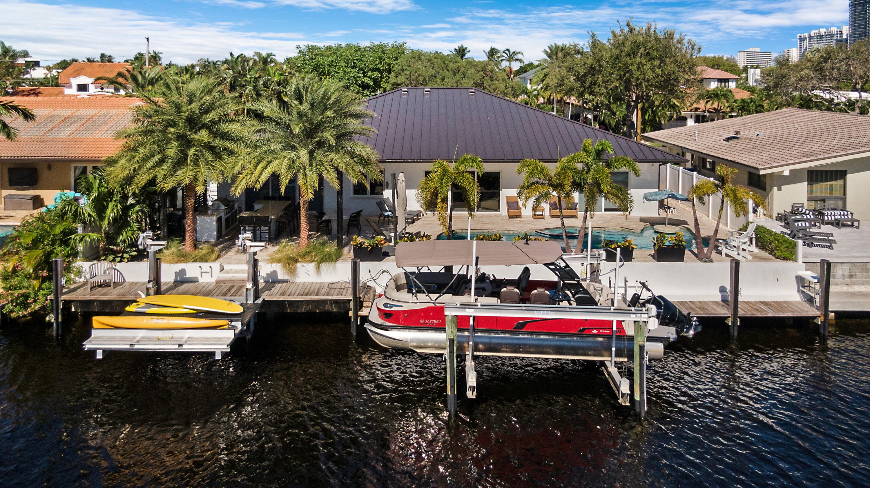 3312 NE 39th Street — photo 1