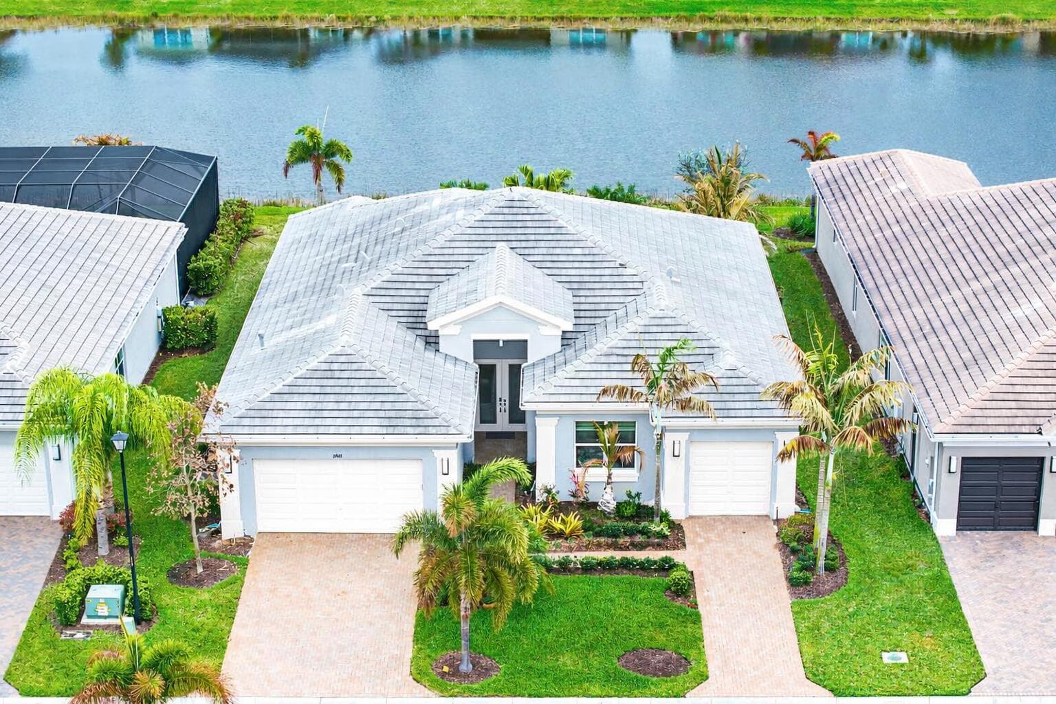 Valencia Parc at Riverland