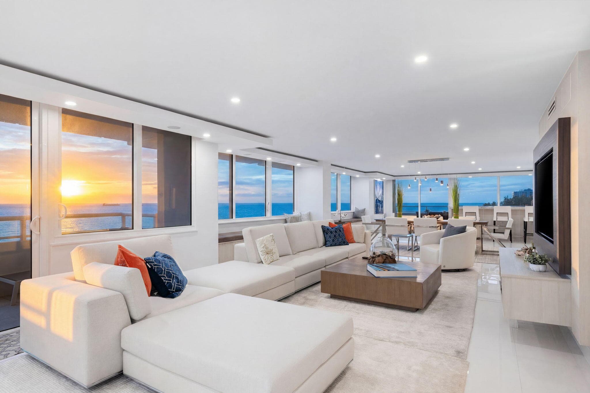 545 S Fort Lauderdale Beach 701-702 — photo 1