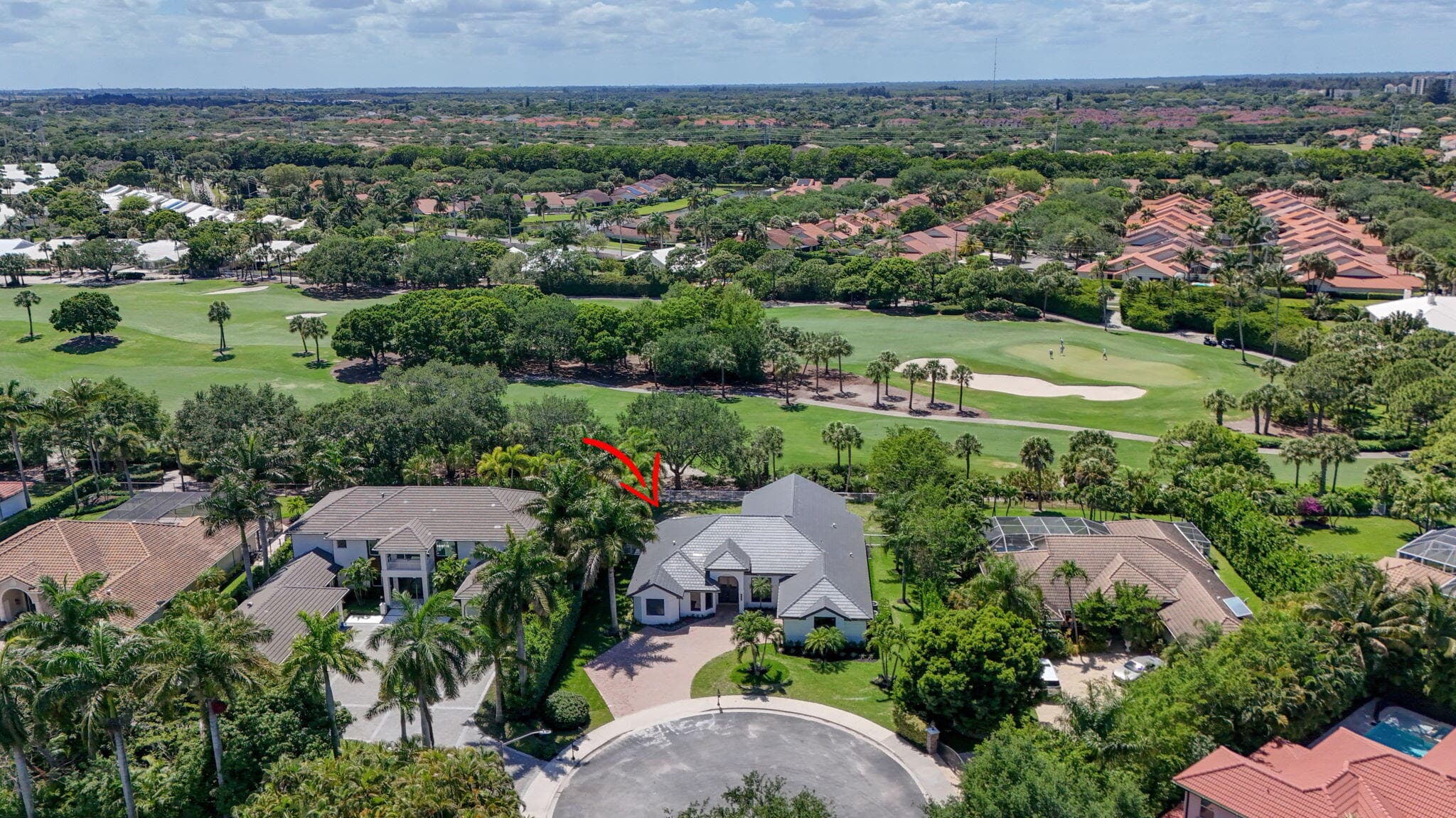 2725 Seneca Circle — photo 1