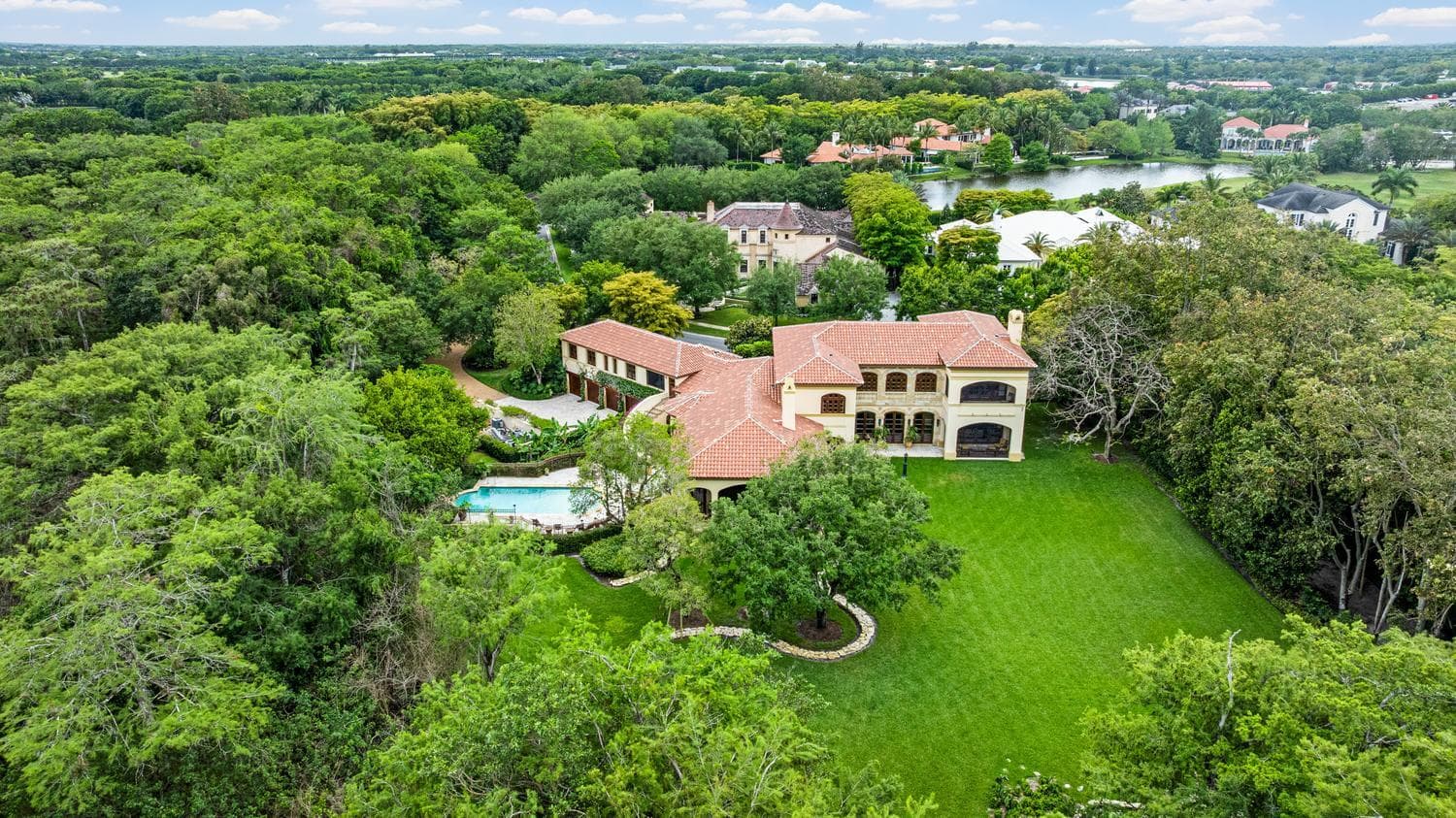 2953 Hurlingham Drive — photo 1