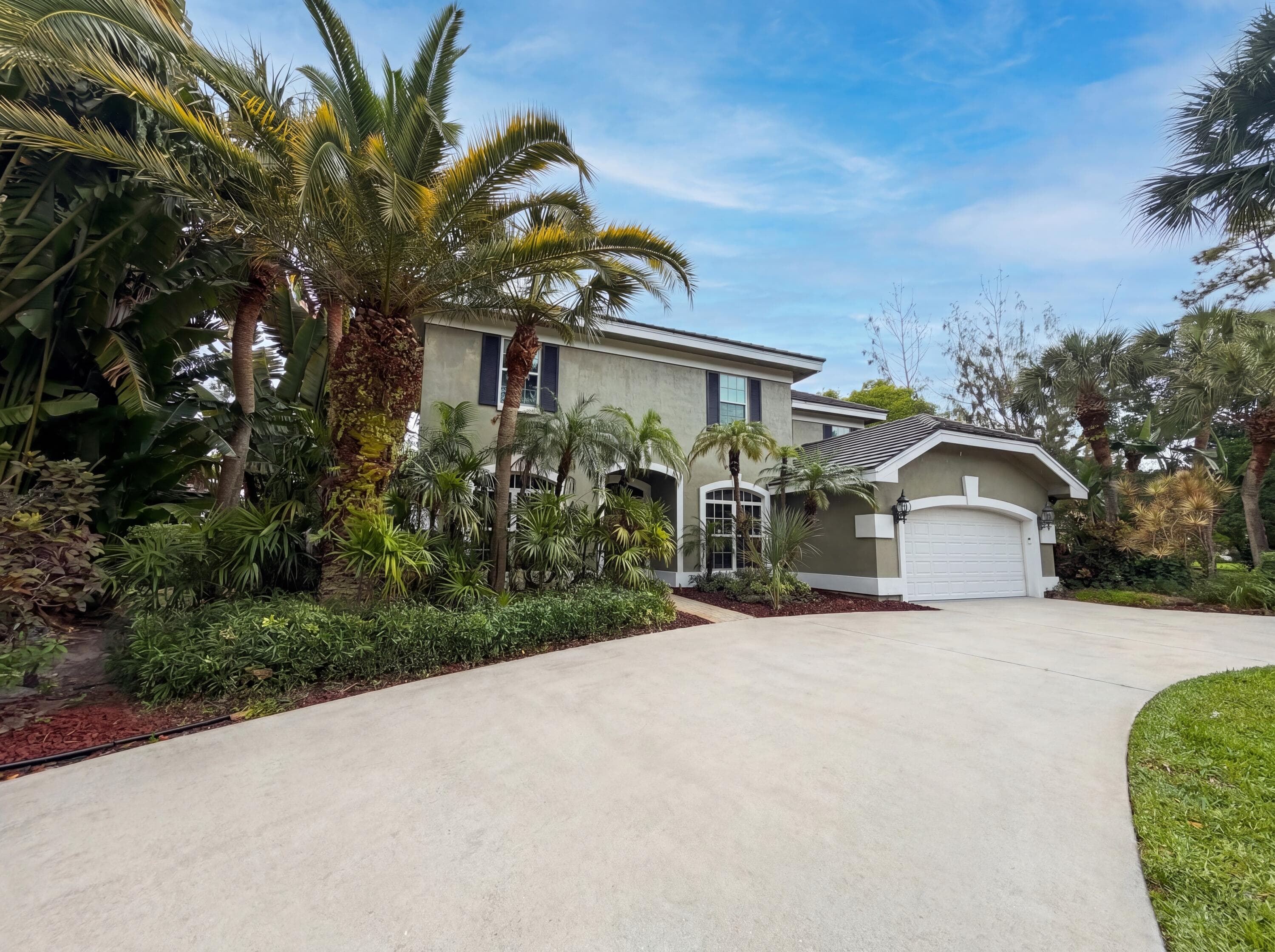 6701 NW 61st — photo 1