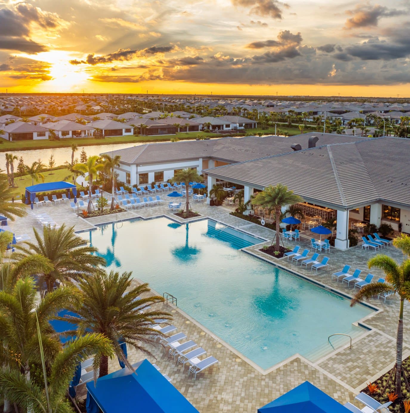 Valencia Parc at Riverland